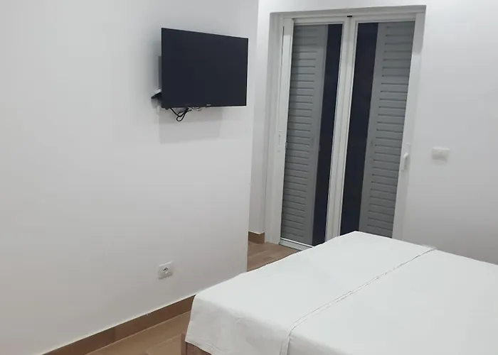 Apartament By George *