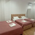 By George Appartement Dhërmi