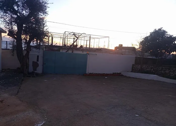 By George Appartement Dhërmi